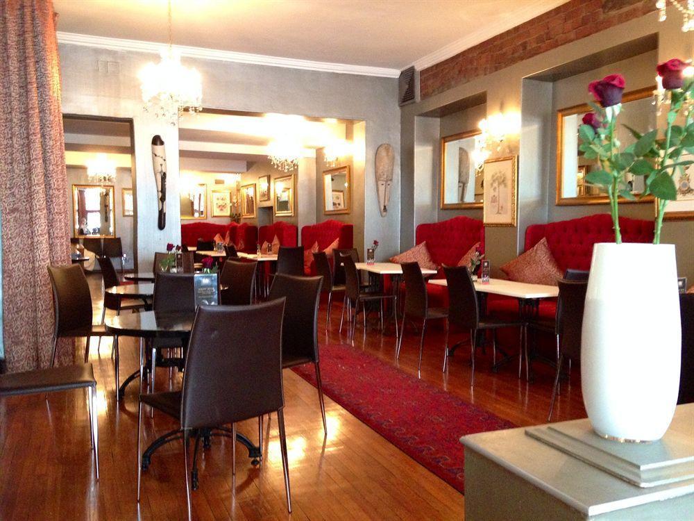 Tudor Hotel Кейптаун Екстериор снимка